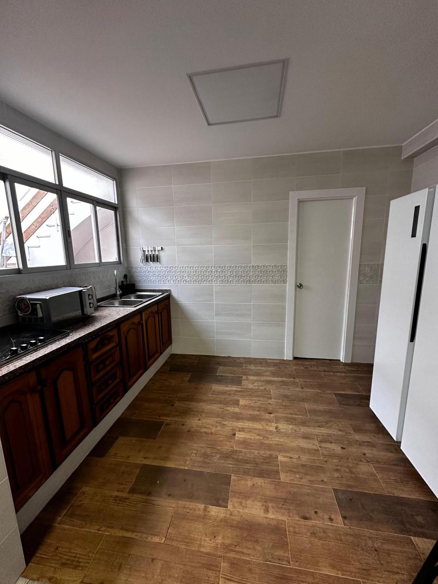 Feriehus Amplia Casa Entera Con Patio Y Terraza Familia Y Grupo De Amigos Málaga